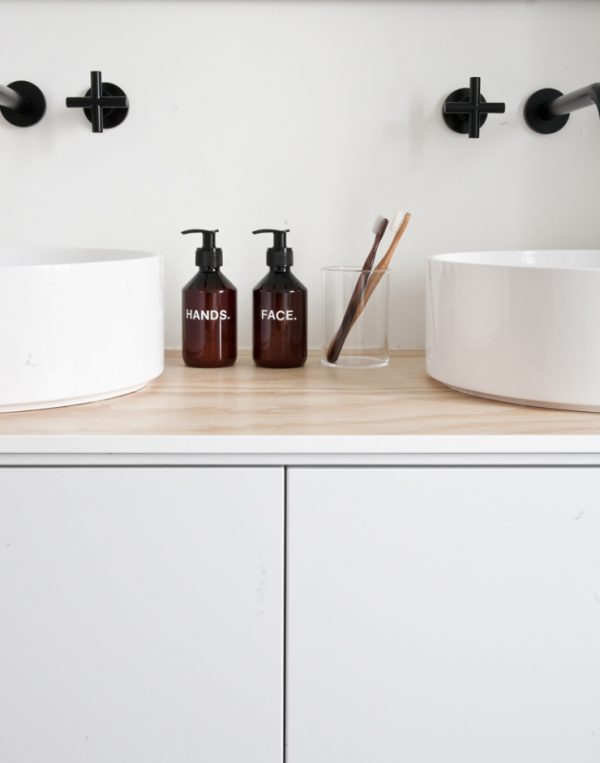 Badkamer-inspiratie-houten-elementen Badkamer-inspiratie-houten-elementen