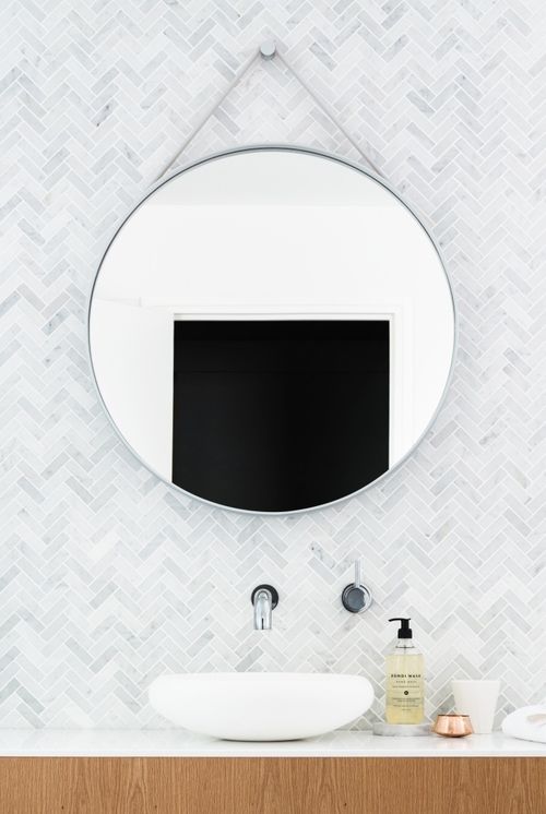 Badkamer-inspiratie-ronde-spiegels Badkamer-inspiratie-ronde-spiegels