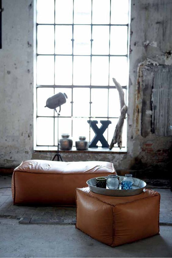 Cognac leren poef