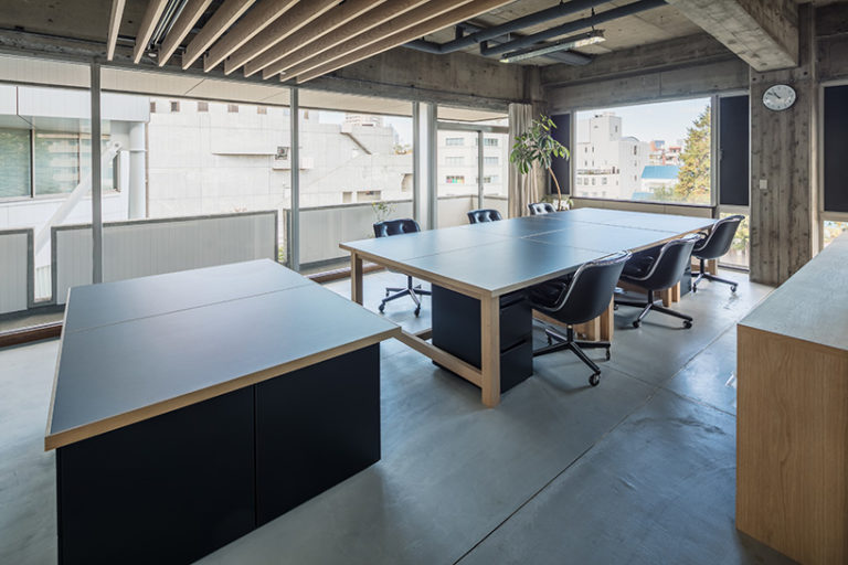 Het stoere mooie kantoor van creatief bureau uit Tokyo! Het stoere mooie kantoor van creatief bureau uit Tokyo!