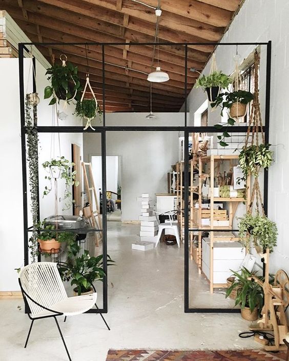 kamerschermen pergola groen in huis