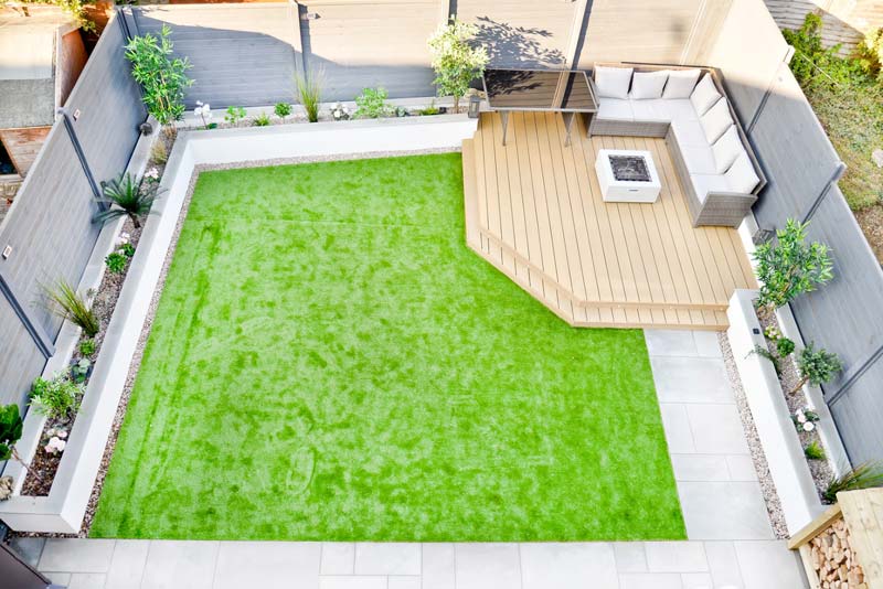 kindvriendelijke tuin tips kunstgras-tegels combineren kindvriendelijke tuin tips kunstgras-tegels combineren