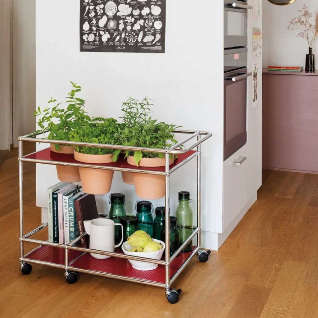 trolley in keuken verse kruiden trolley in keuken verse kruiden